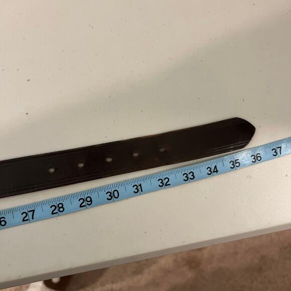 Guess Brown Distressed Genuine Leather Worn in Silver Buckle Belt Size Medium - Picture 5 of 11